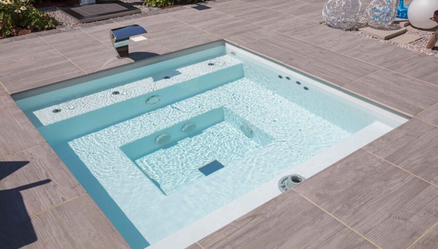 Whirlpool von RivieraSpas